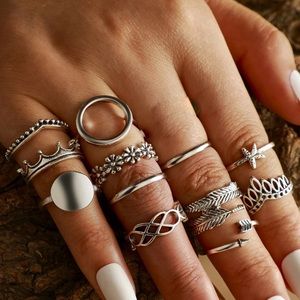 13 Pcs Boho glam silver ring set 💍